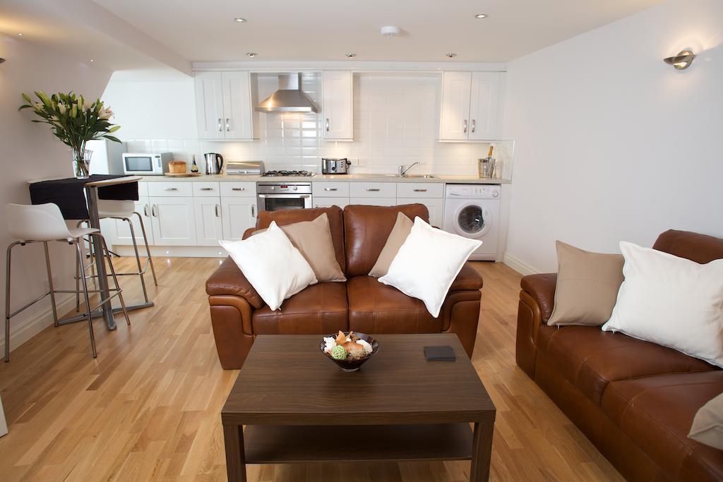 Апартаменты West Street Mews Эксетер Экстерьер фото